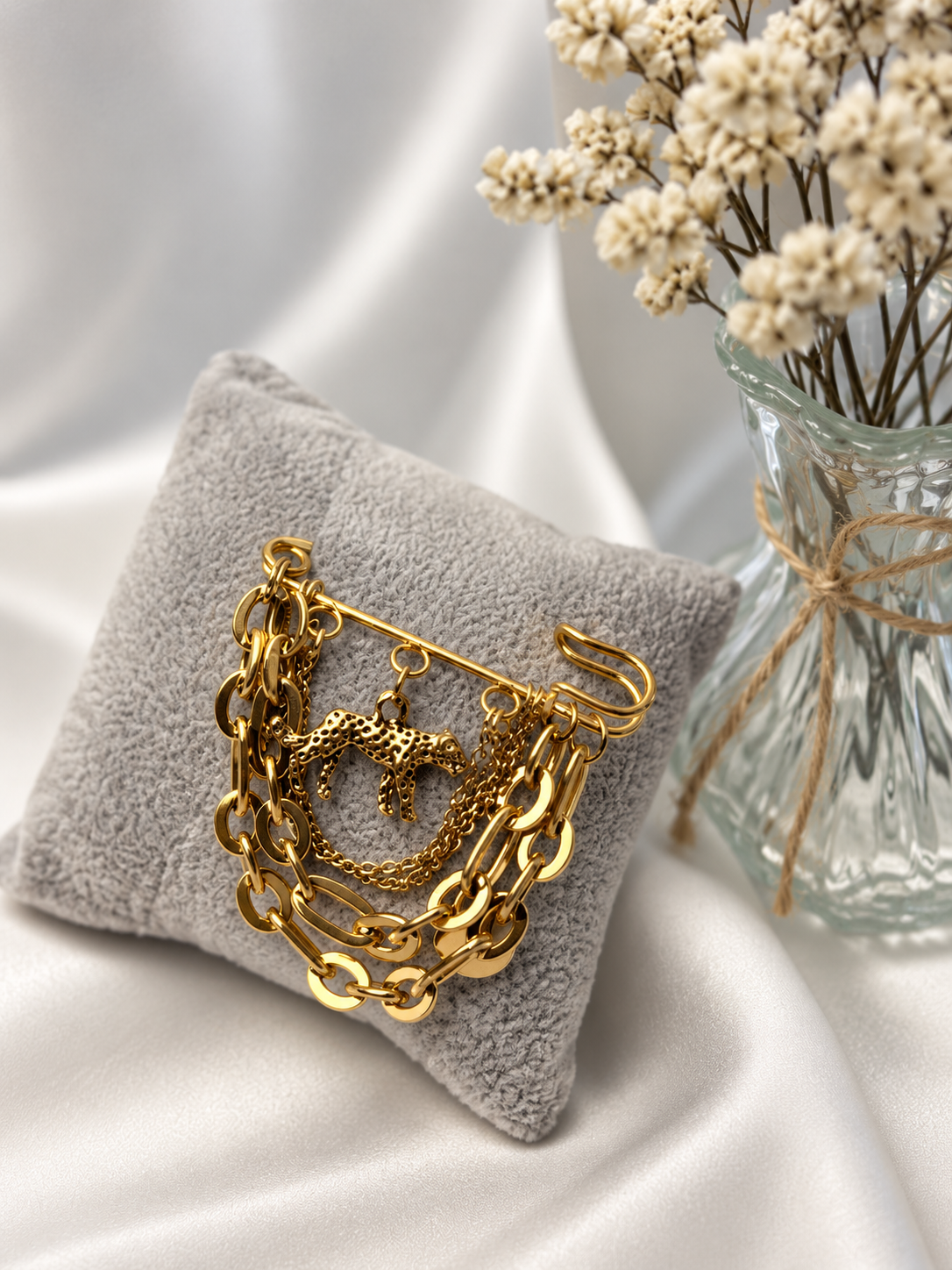 Golden Leopard Chain Brooch